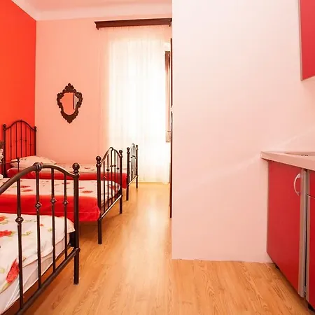 Apartmán 1 Bedroom Beautiful In *