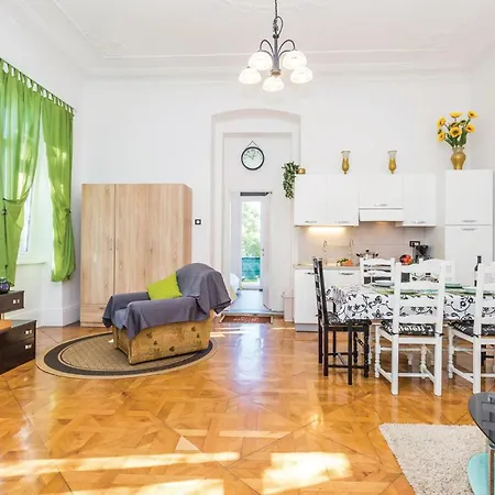 1 Bedroom Beautiful In * Rijeka
