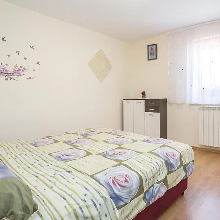 Апартаменты 1 Bedroom Beautiful In Риека